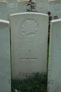 Canada Cemetery Tilloy Les Cambrai - Loyer, A